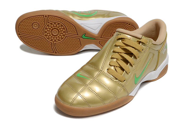 Nike Total 90 IC