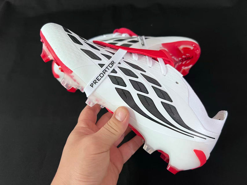 BOTA DE FUTBOL ADIDAS PREDATOR