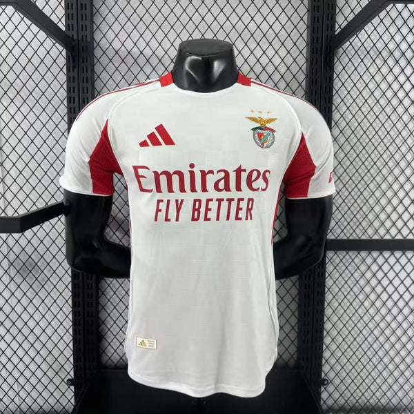 BENFICA III 25/26 HOMBRE (VERSIÓN JUGADOR)