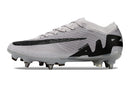BOTA DE FUTBOL NIKE MERCURIAL 15 ELITE SG - CINZA